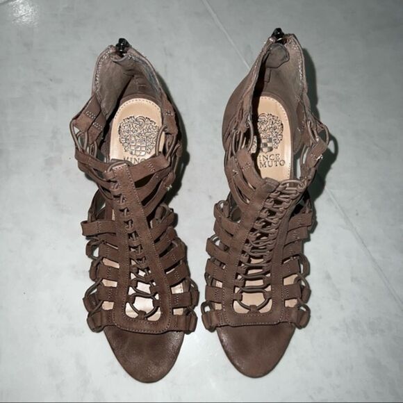 Vince Camuto Elanso Gladiator Strappy Sandals - Picture 4 of 17